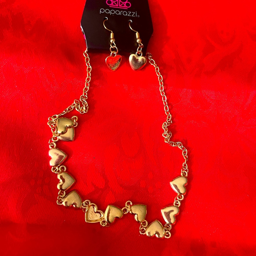 Womens necklace $ earrings set